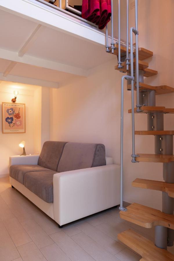 Il Borgo Apartment Napoli Bagian luar foto