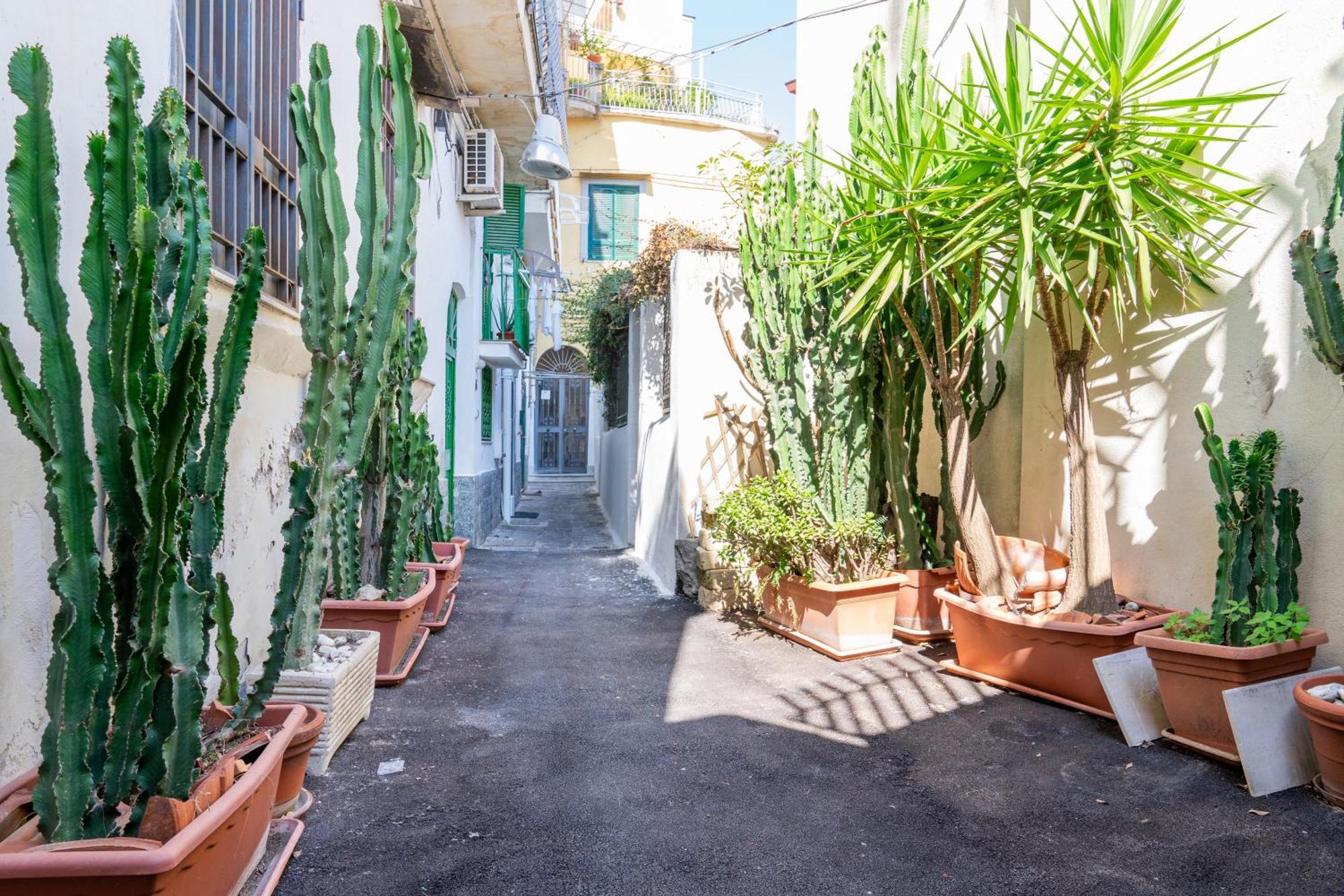 Il Borgo Apartment Napoli Bagian luar foto
